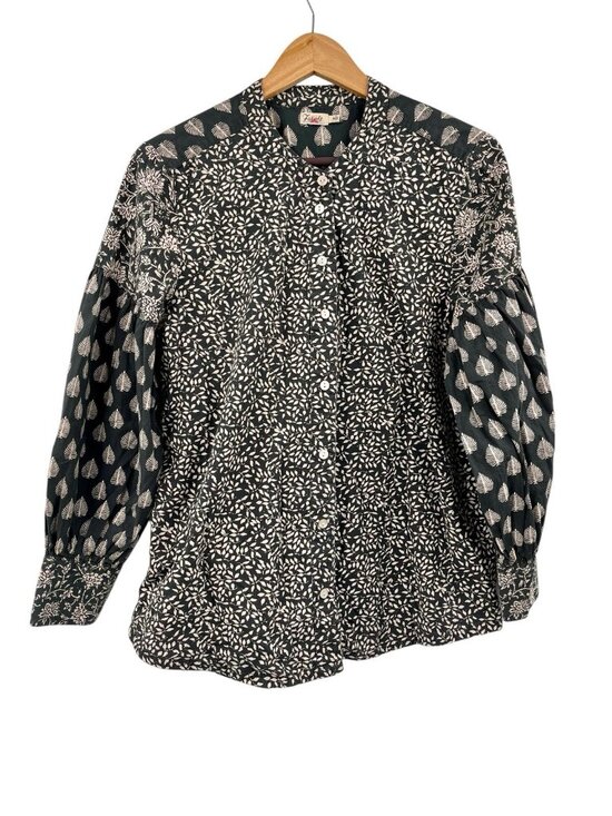 Faherty Tops - FAHERTY Women's Gray Cream Adalyn Floral Boho Button Down Blouse Medium